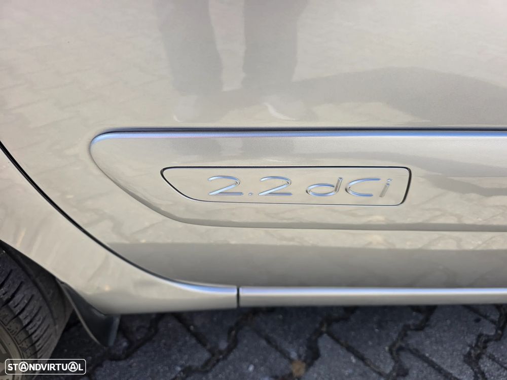 Renault Espace 2.2 dCi Dynamique 5L - 29