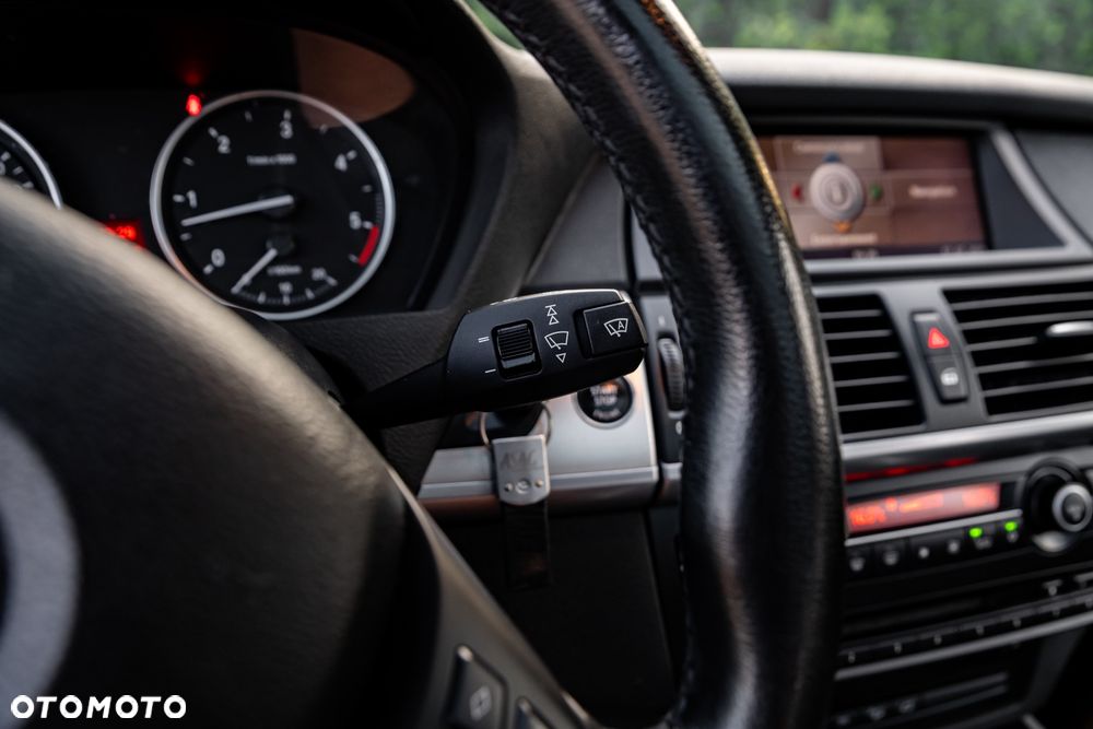 BMW X5 xDrive30d - 29