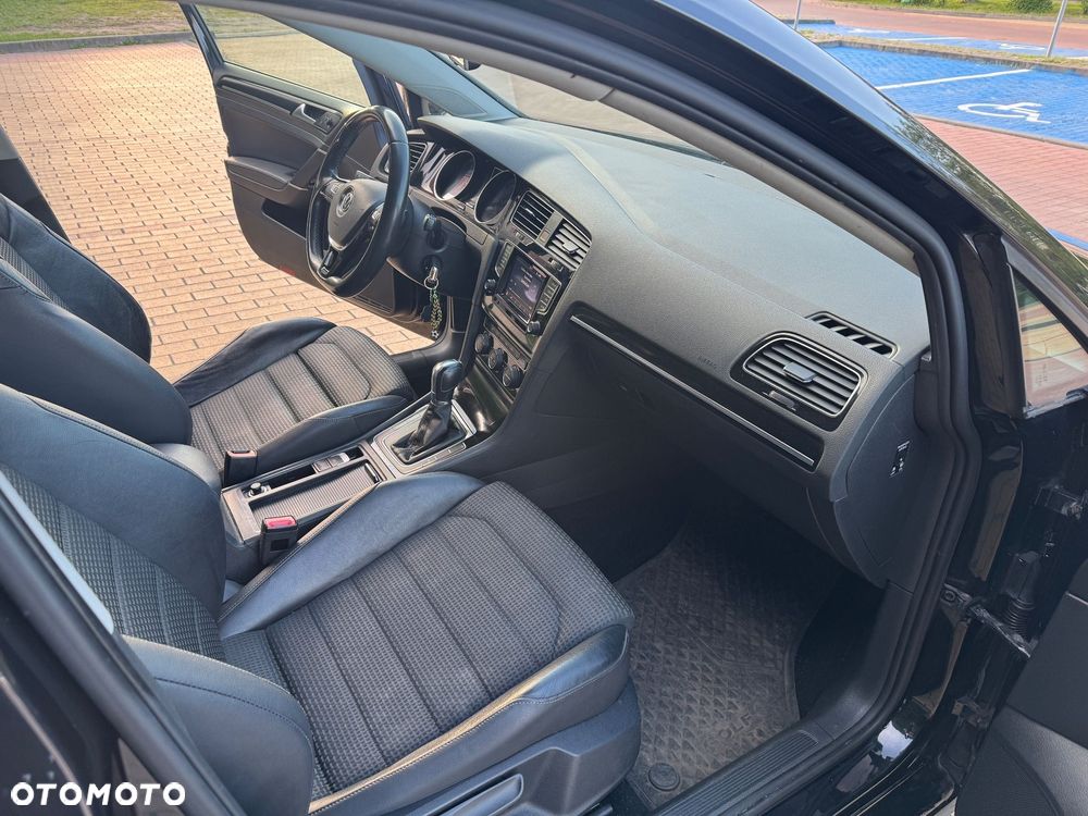 Volkswagen Golf 1.4 TSI BMT Comfortline DSG - 14