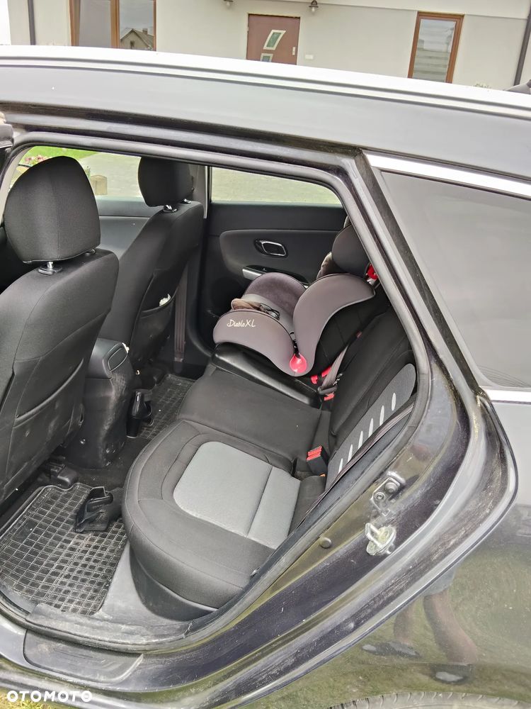 Kia Ceed 1.6 CRDi 128 Dream Team Edition - 22