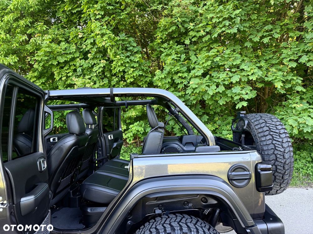 Jeep Wrangler - 6