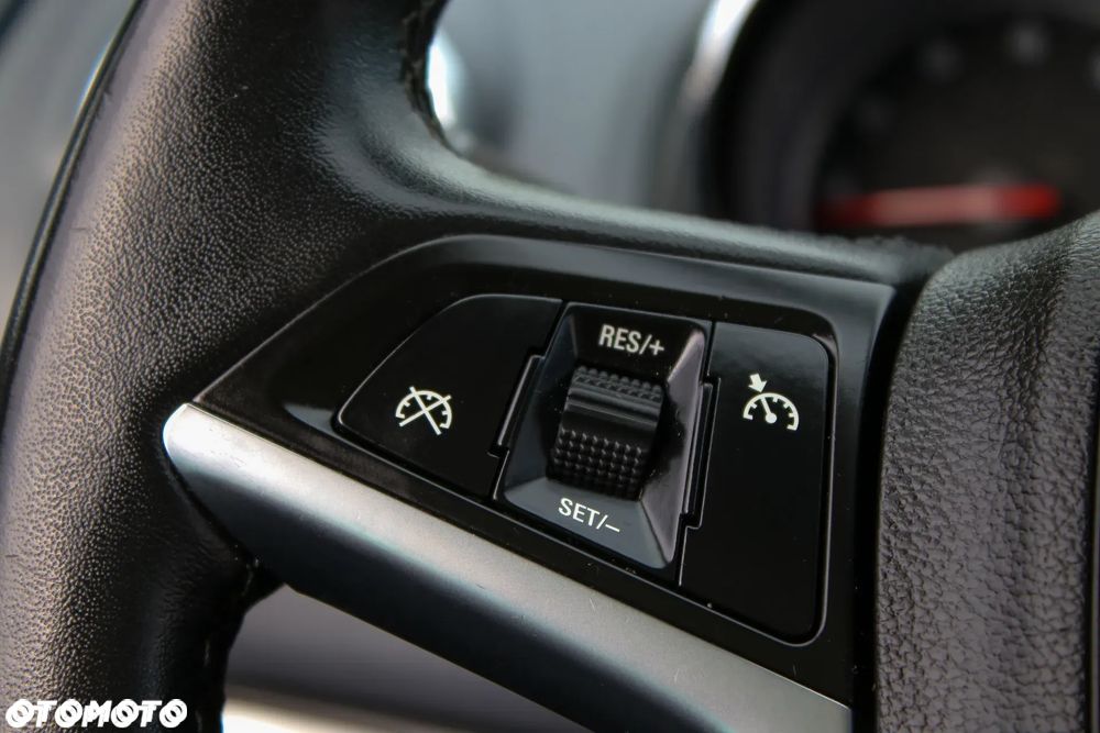 Opel Meriva 1.4 T Cosmo - 37