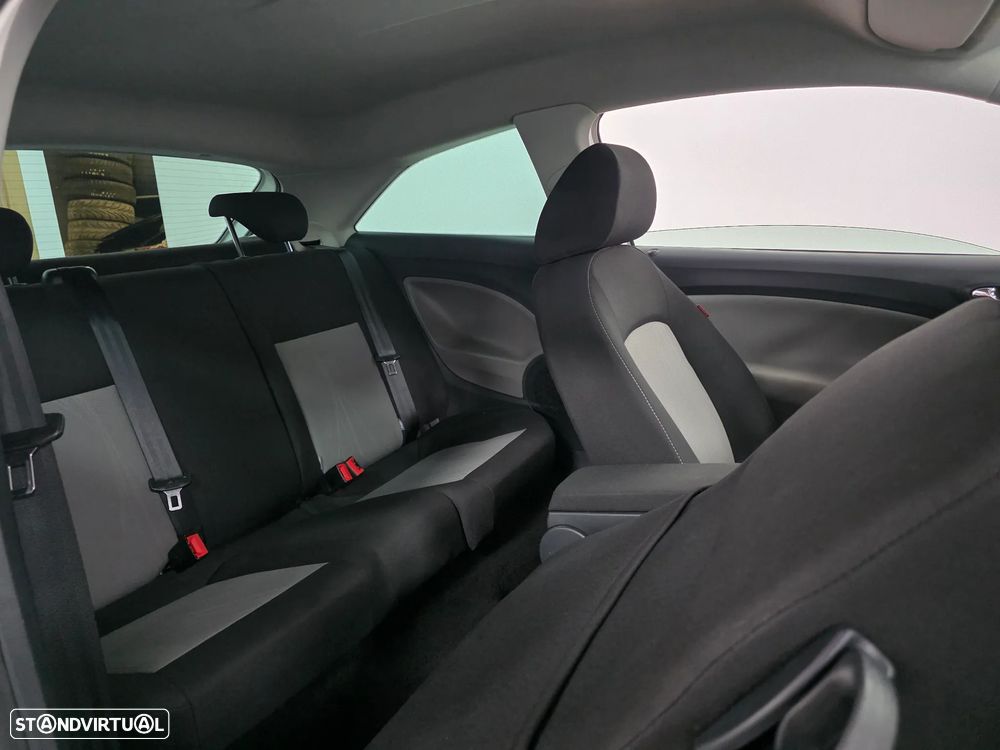SEAT Ibiza SC 1.2 TDI CR Style Salsa - 4