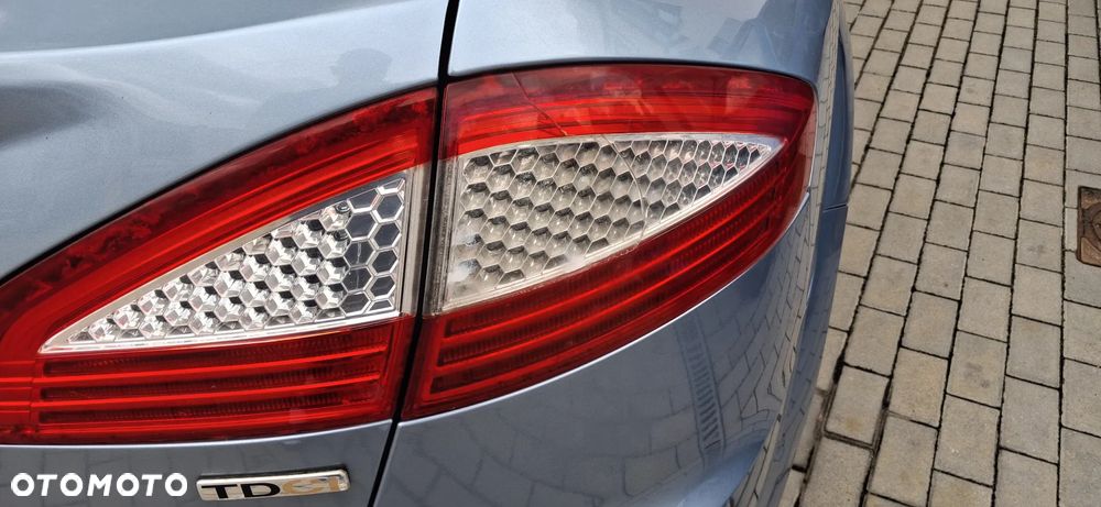 Ford Mondeo 1.8 TDCi Ghia - 25
