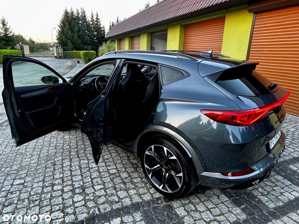 Cupra Formentor - 15