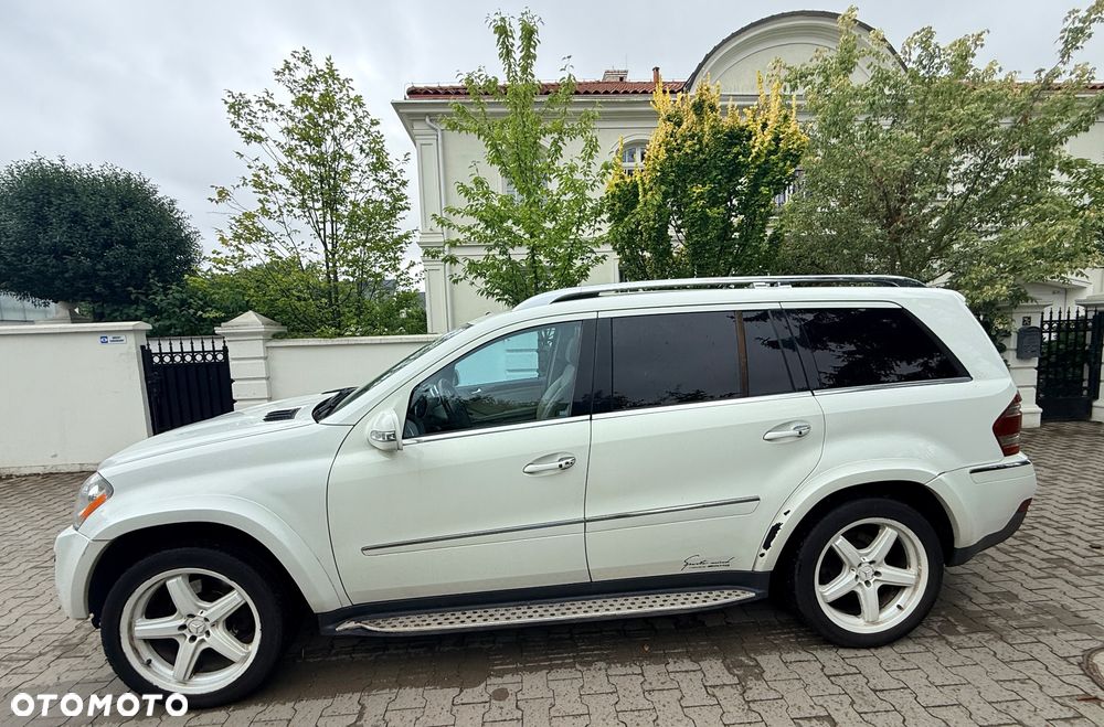 Mercedes-Benz GL 500 - 1