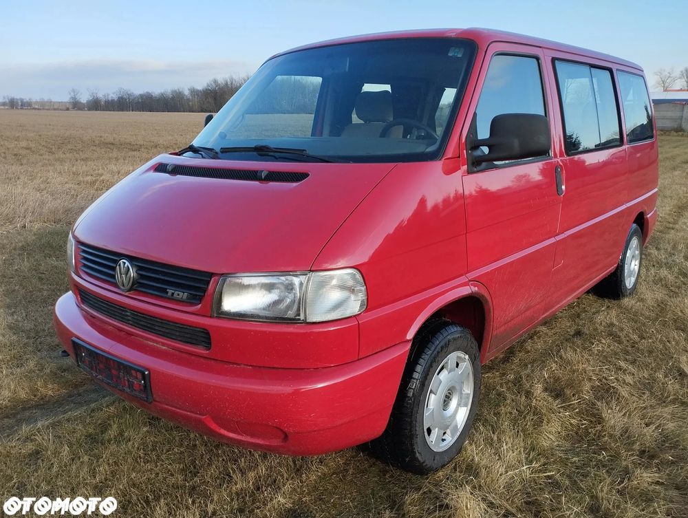Volkswagen Multivan - 2