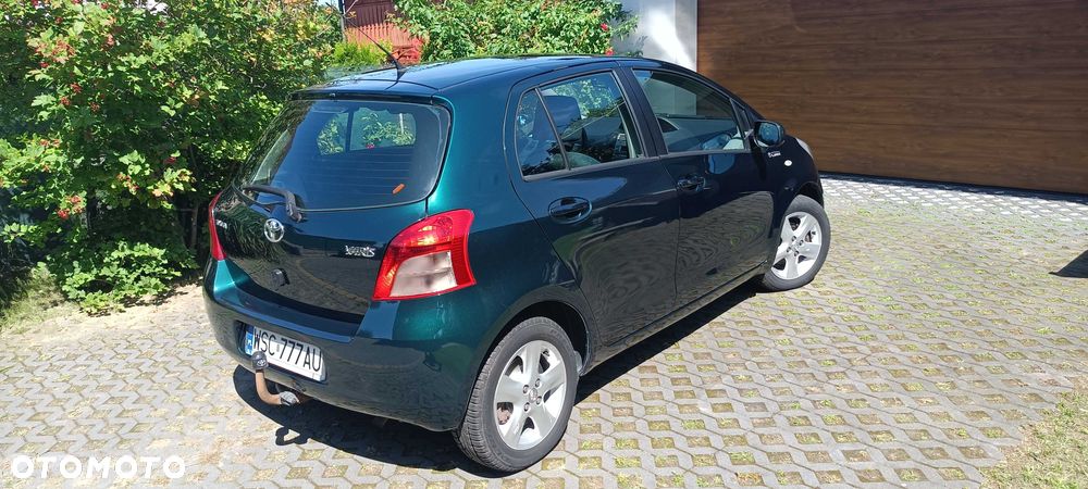 Toyota Yaris - 7
