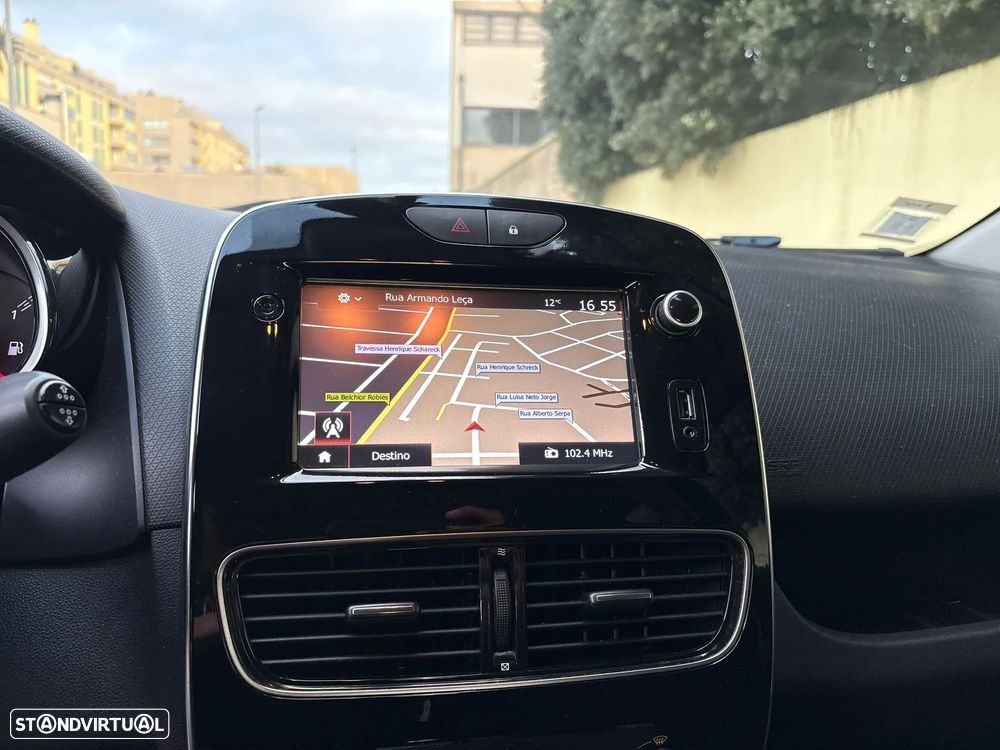 Renault Clio 0.9 TCE Limited - 10