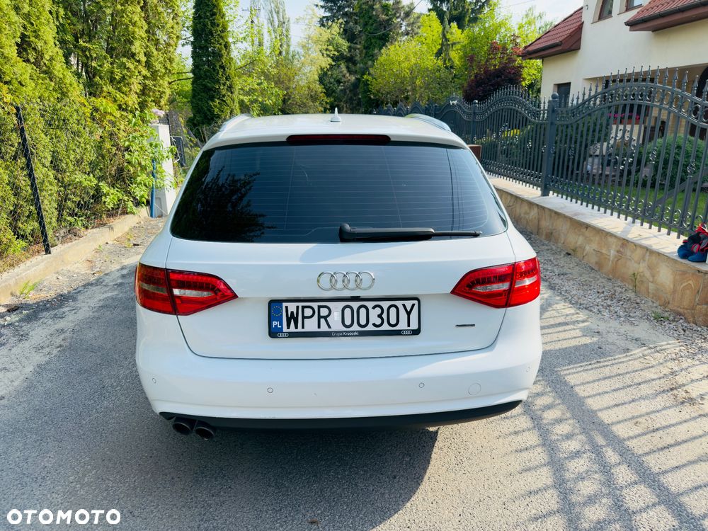 Audi A4 Avant 2.0 TDI DPF quattro S tronic Attraction - 7