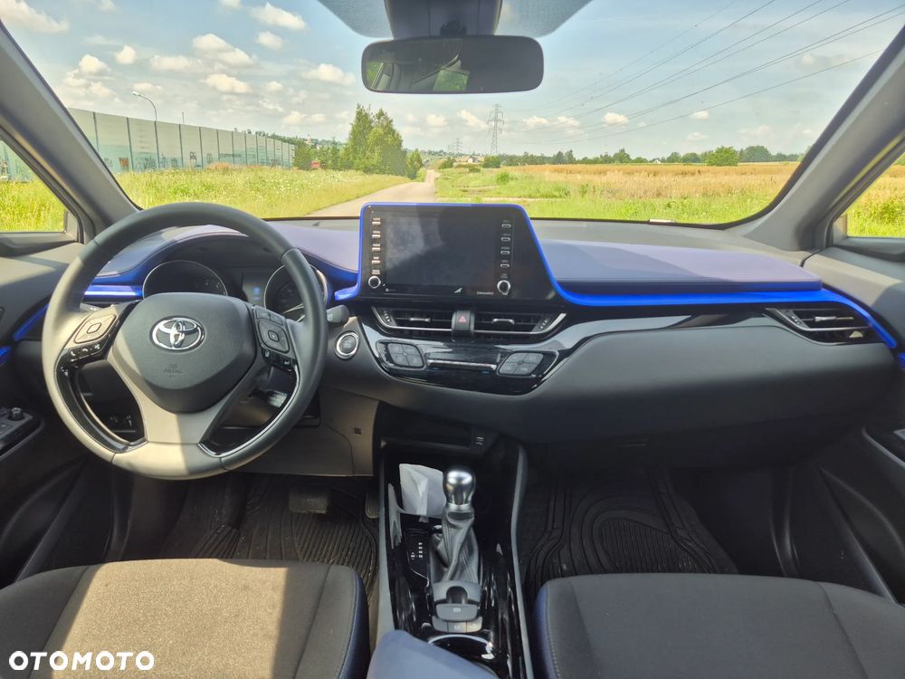 Toyota C-HR - 12