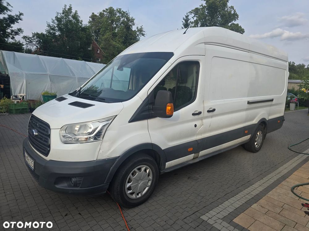 Ford Transit - 1