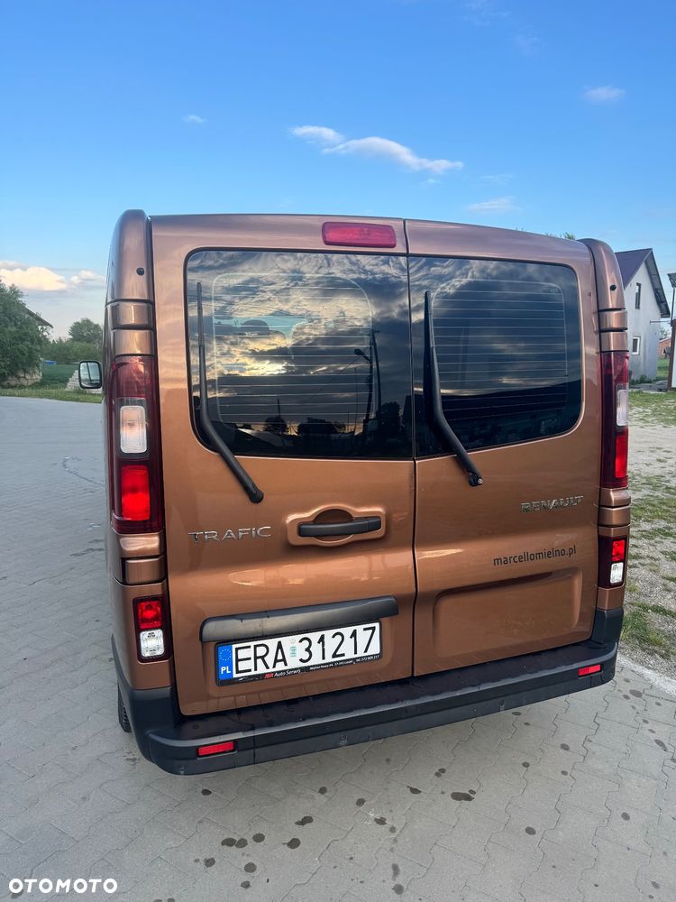 Renault Trafic Grand 1.6 dCi - 3