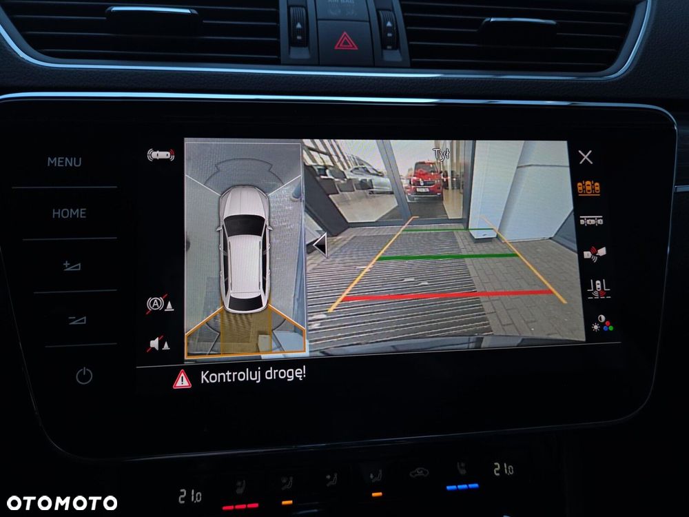 Skoda Superb 2.0 TDI SCR Style DSG - 23