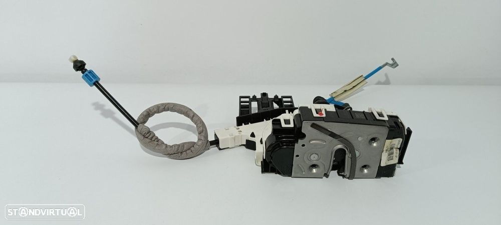 FECHADURA PORTA FRENTE ESQUERDA MERCEDES CLASE B (W246) B 180 CDI (246.212) - 2