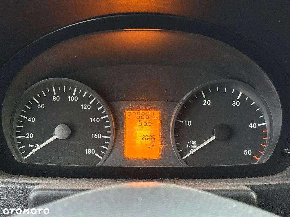 Mercedes-Benz SPRINTER 906 315 CDI - 11