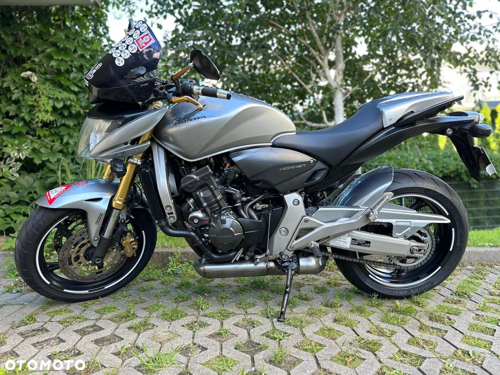 Honda Hornet - 2