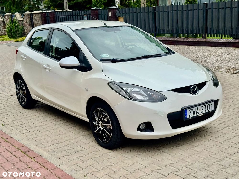 Mazda 2 - 1