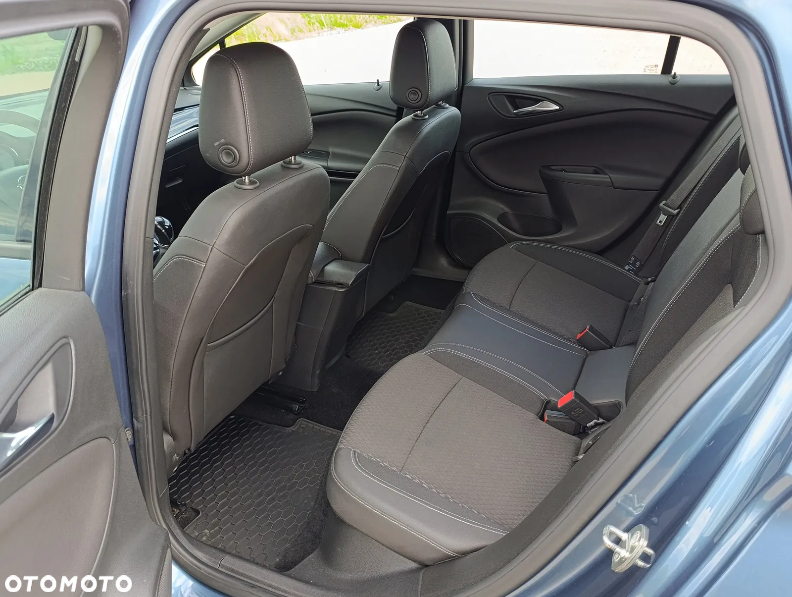 Opel Astra V 1.6 CDTI Dynamic - 23