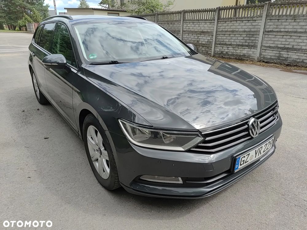 Volkswagen Passat 2.0 TDI BMT Comfortline - 11