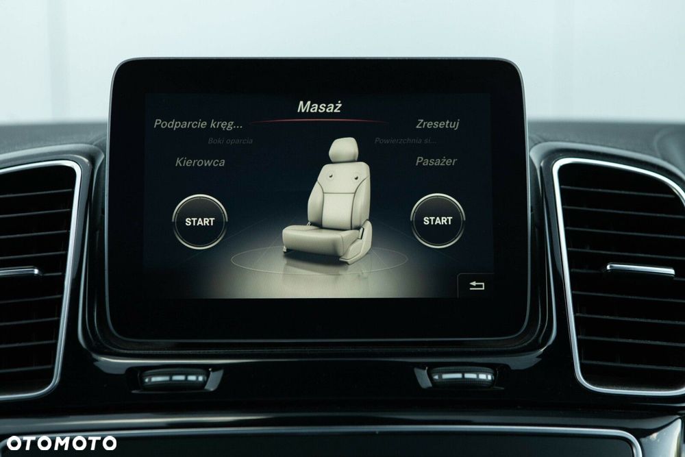 Mercedes-Benz GLE - 30