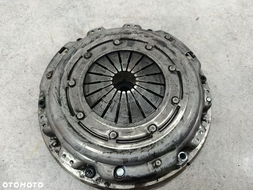 SPRZĘGŁO KOMPLETNE CITROEN C4 GRAND PICASSO I C0705046  C0702753 701501 - 7