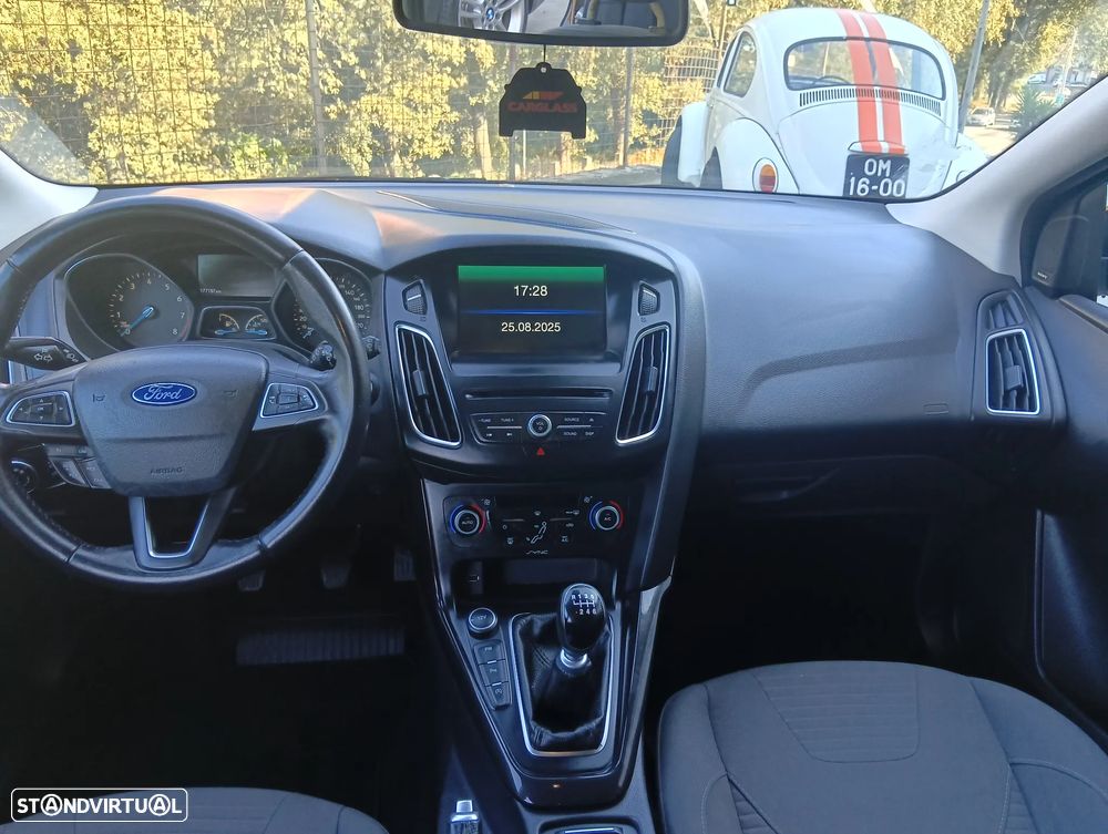 Ford Focus SW 1.0 SCTi Titanium Best - 13