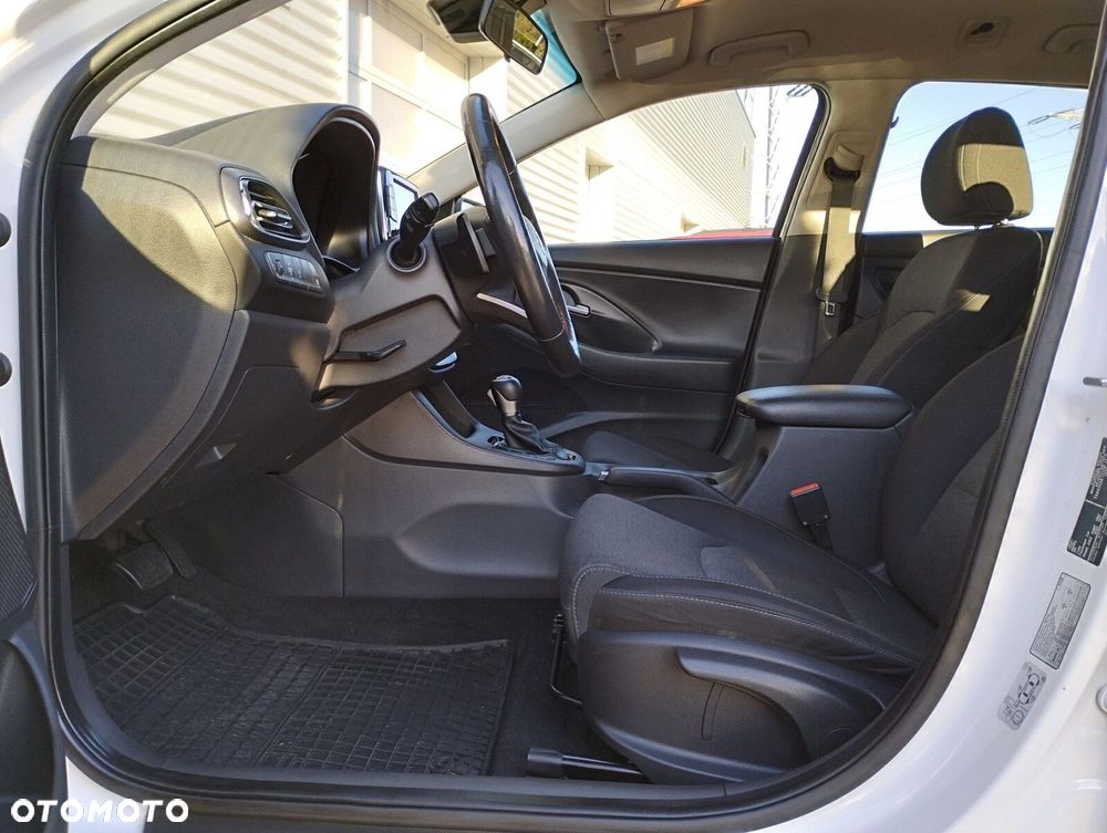 Hyundai i30 1.5 T-GDI 48V Smart DCT - 14