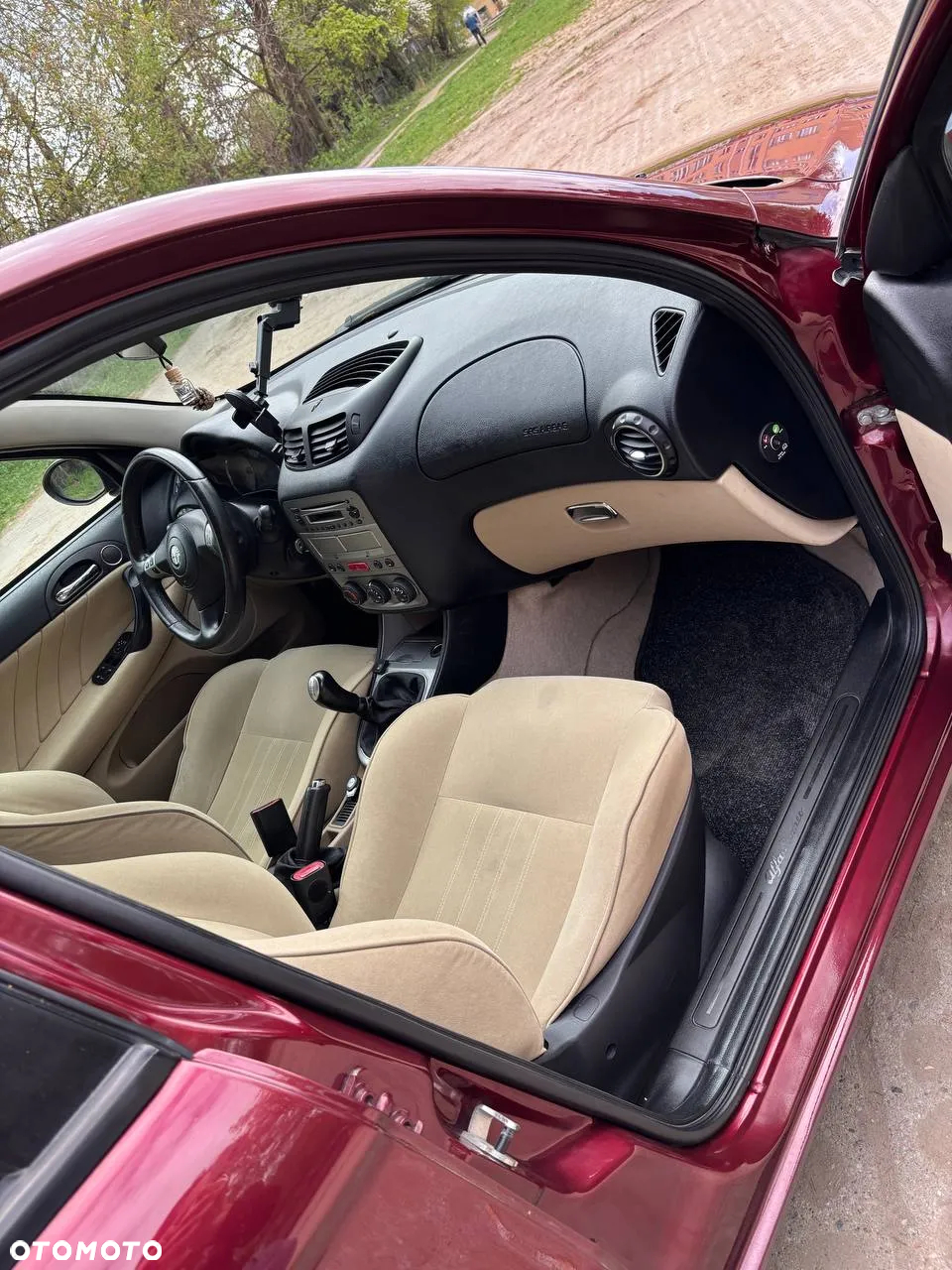 Alfa Romeo 147 1.6 Twin Spark 16V - 10