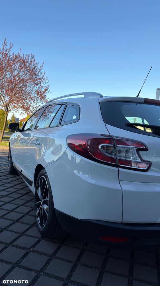 Renault Megane ENERGY dCi 110 Start & Stop Dynamique - 26