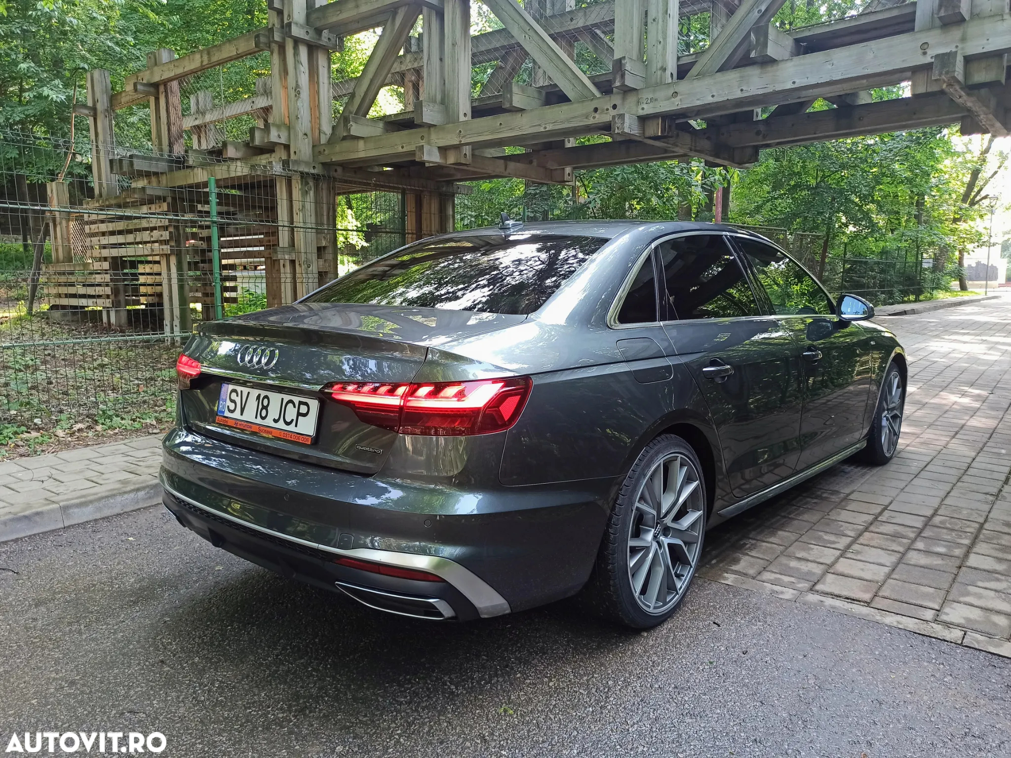 Audi A4 40 TDI quattro S tronic S Line - 6