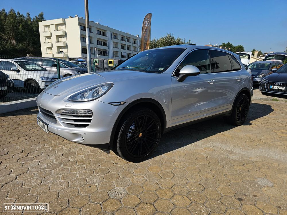 Porsche Cayenne II Platinum Edition - 3