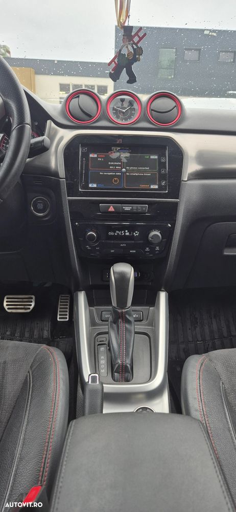 Suzuki Vitara - 12