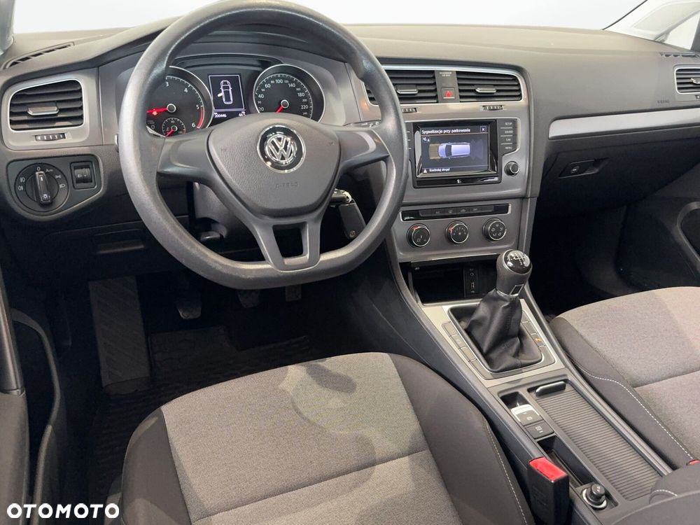 Volkswagen Golf Variant - 15