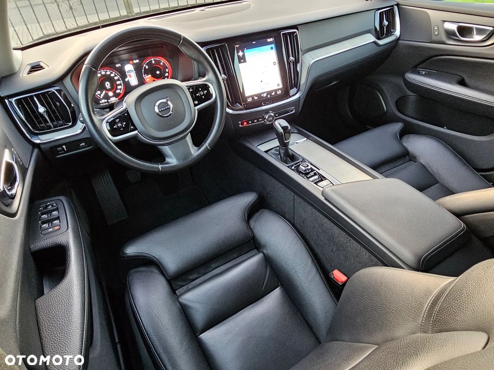 Volvo V60 D3 SCR Inscription - 8