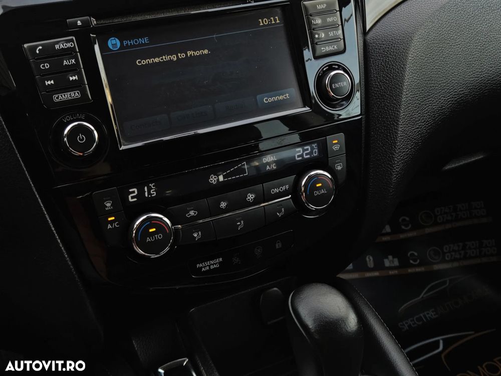 Nissan Qashqai 1.6 DCI Xtronic TEKNA - 27