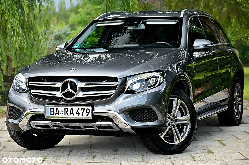 Mercedes-Benz GLC 250 4Matic 9G-TRONIC Exclusive - 2