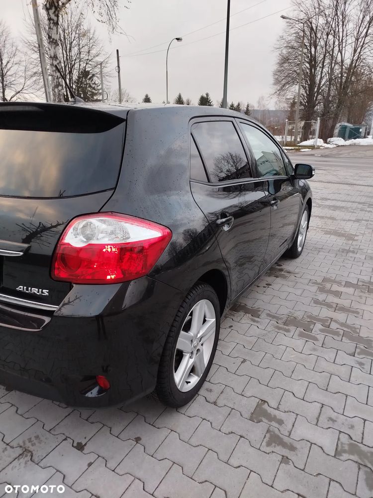 Toyota Auris 2.0 D-4D - 8