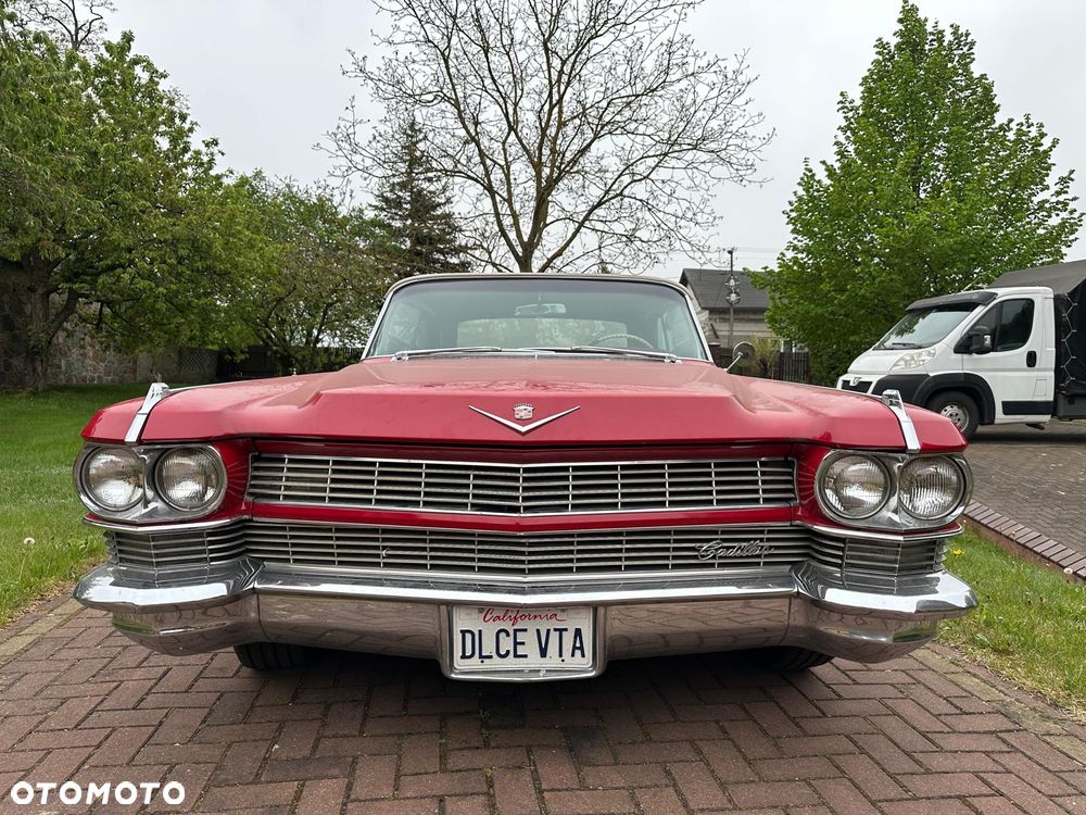 Cadillac Deville - 10