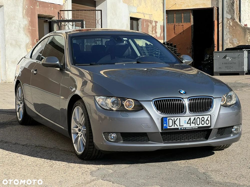 BMW Seria 3 330xi - 3