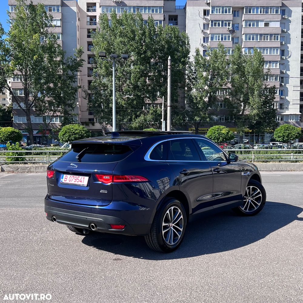 Jaguar F-Pace 30t AWD Portfolio - 4