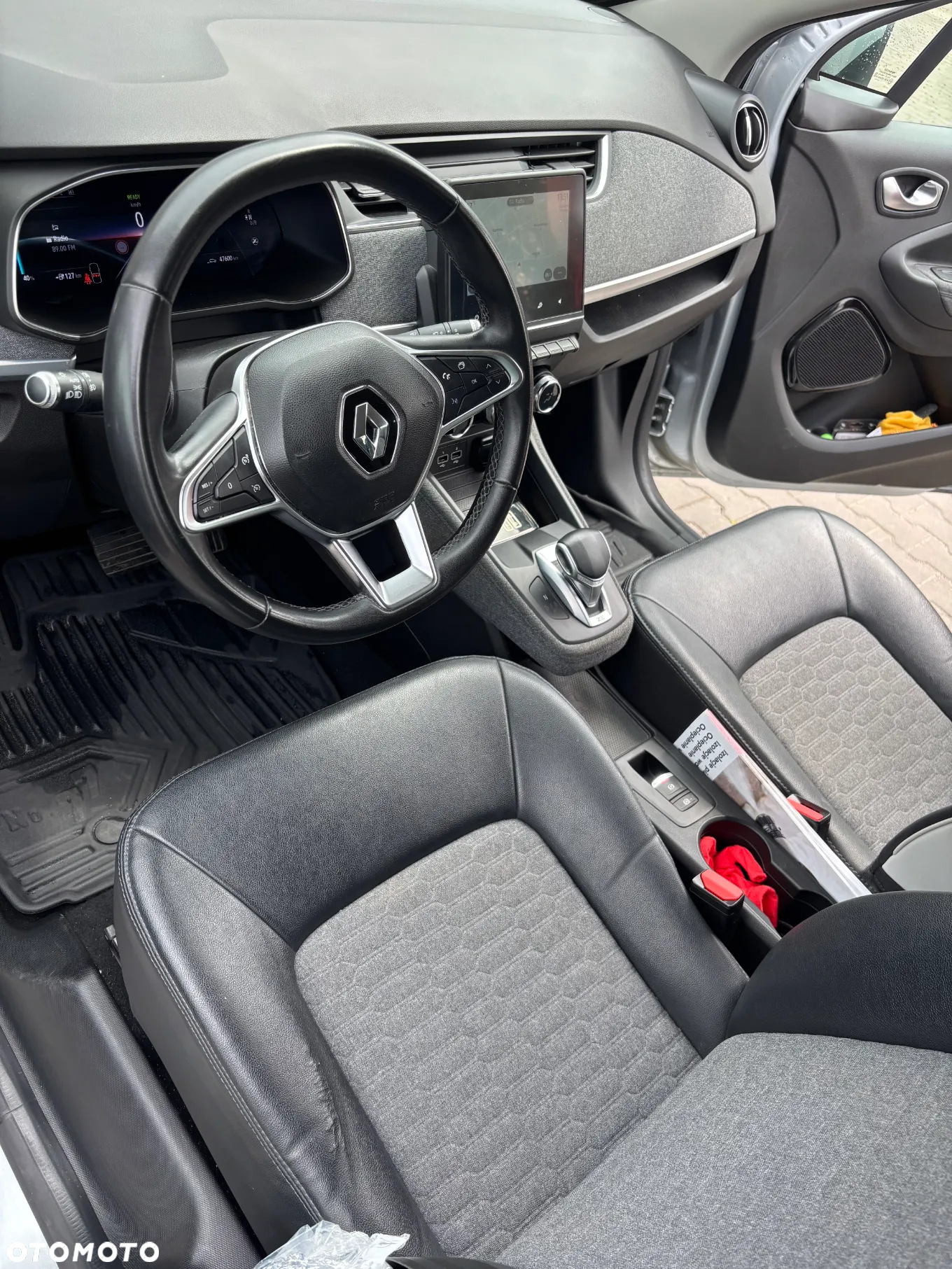 Renault Zoe R135 Z.E 50 Iconic - 9