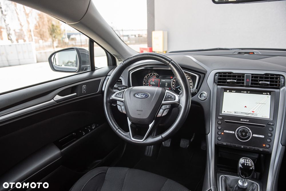 Ford Mondeo 2.0 TDCi Titanium - 29