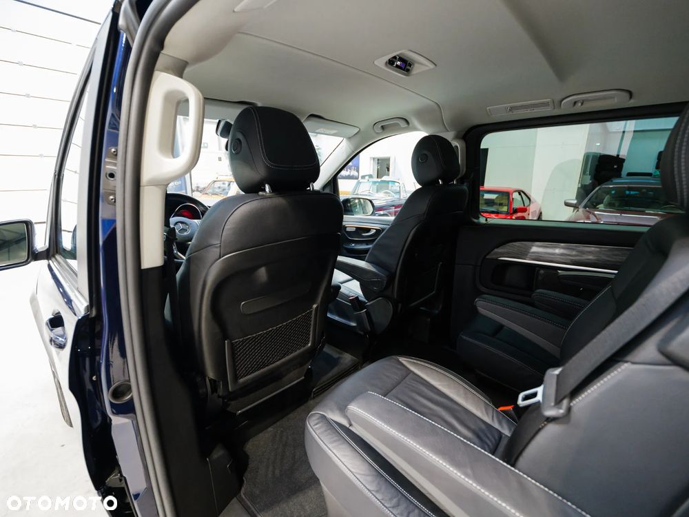 Mercedes-Benz Klasa V 250 d Avantgarde 9G-Tronic (d³ugi) - 17