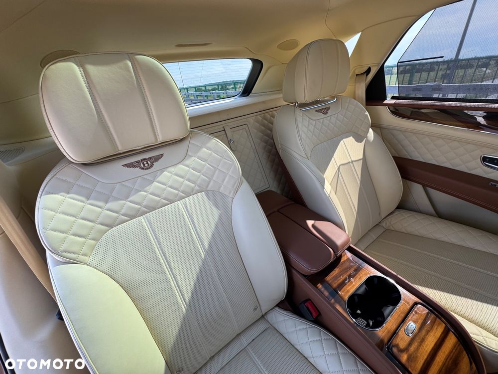 Bentley Bentayga W12 - 19