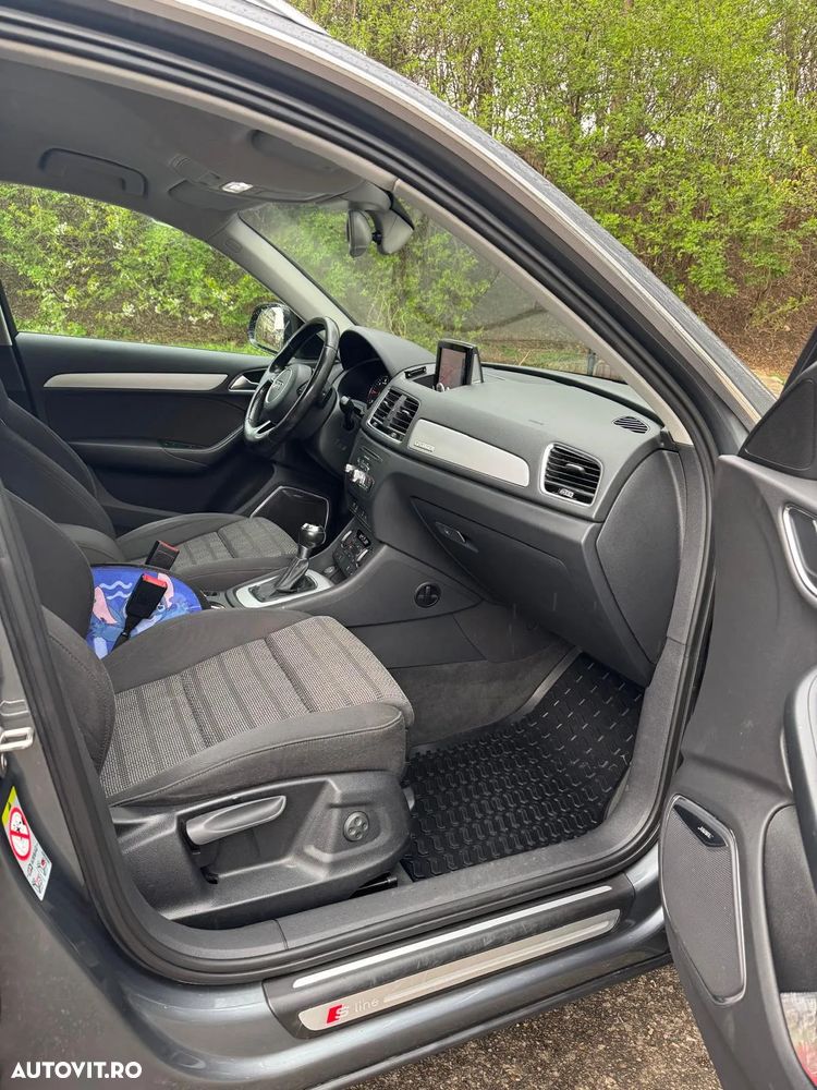 Audi Q3 2.0 TDI Quattro S tronic sport - 8