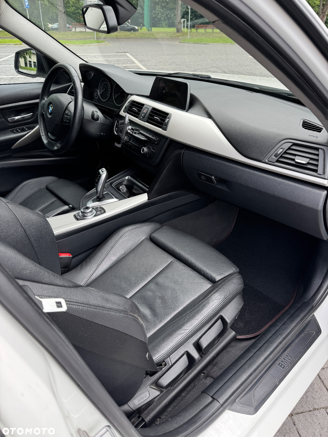 BMW Seria 3 - 10