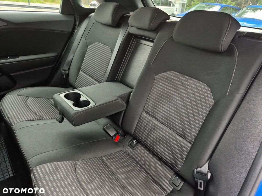 Kia Ceed 1.5 T-GDI M - 13