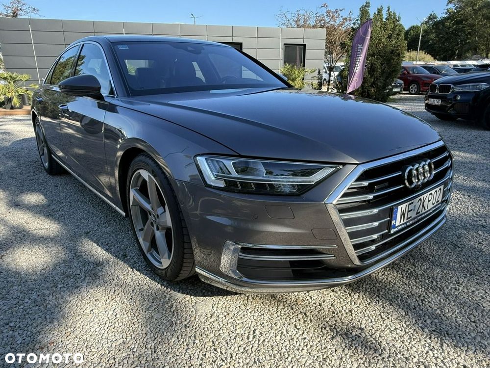 Audi A8 - 1