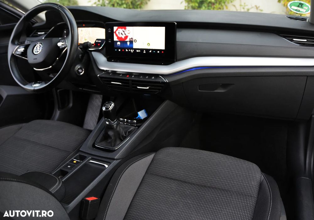 Skoda Octavia 2.0 TDI Tour - 12